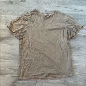 cotton on beige tee